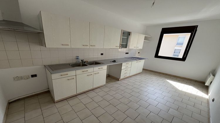 Ma-Cabane - Location Appartement NIMES, 105 m²