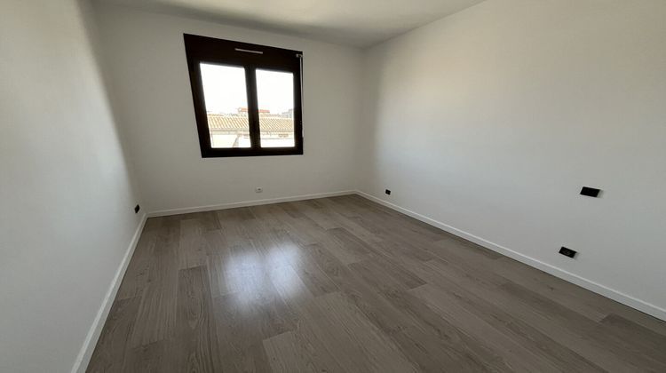 Ma-Cabane - Location Appartement NIMES, 105 m²