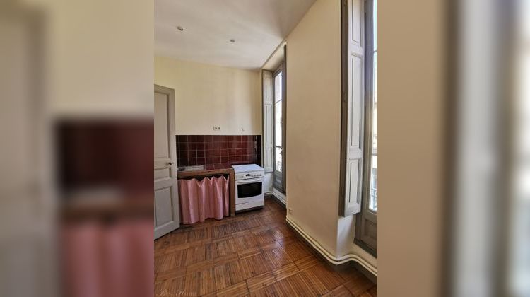 Ma-Cabane - Location Appartement Nîmes, 100 m²