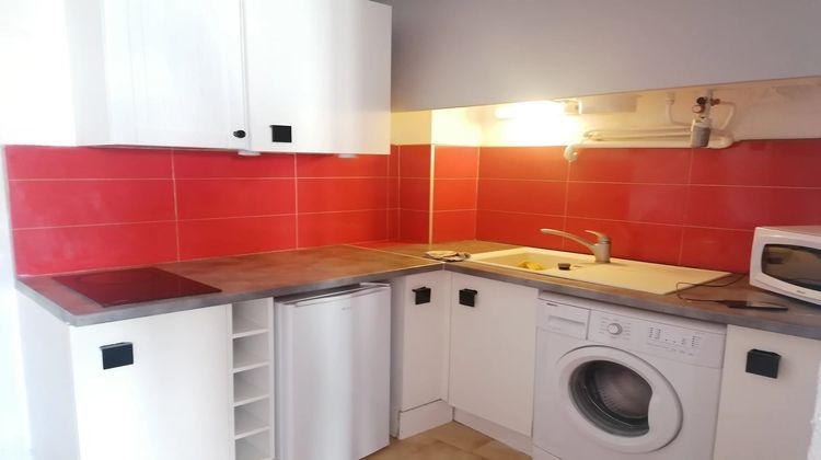 Ma-Cabane - Location Appartement Nîmes, 19 m²