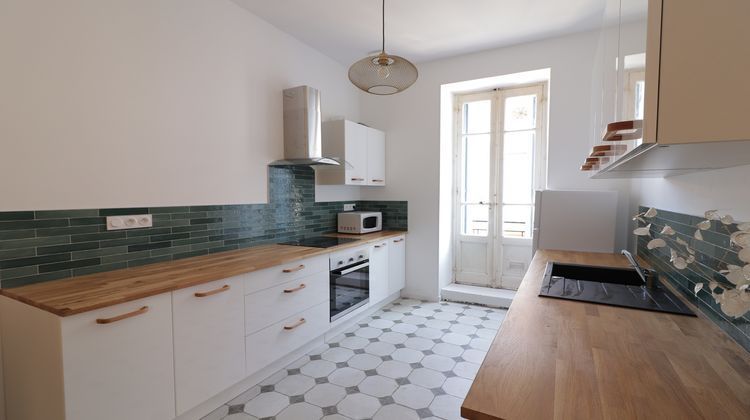 Ma-Cabane - Location Appartement Nîmes, 65 m²