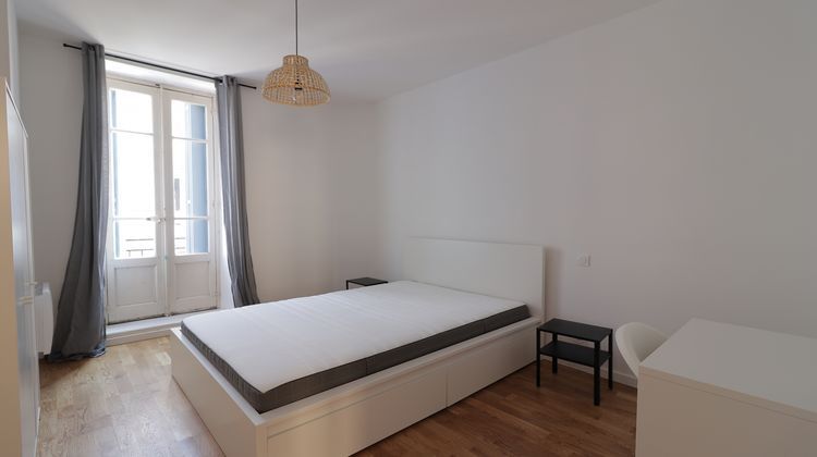 Ma-Cabane - Location Appartement Nîmes, 65 m²