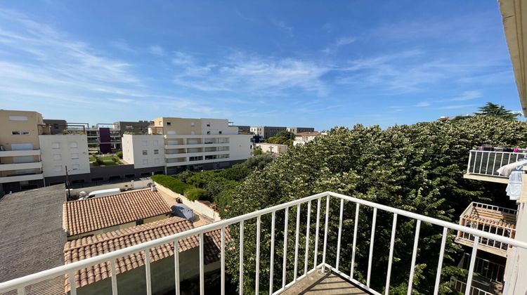 Ma-Cabane - Location Appartement NIMES, 53 m²