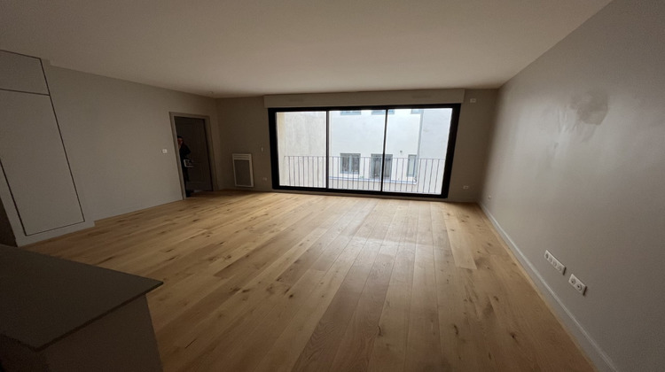 Ma-Cabane - Location Appartement NIMES, 47 m²