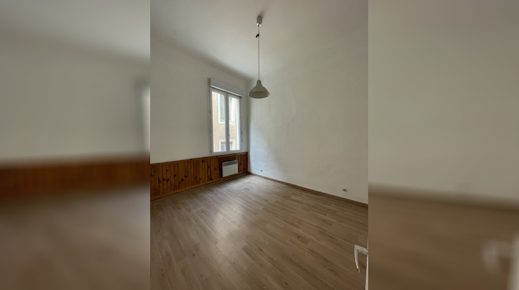 Ma-Cabane - Location Appartement Nîmes, 26 m²