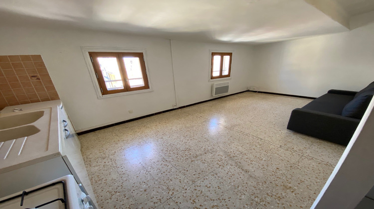 Ma-Cabane - Location Appartement Nîmes, 35 m²