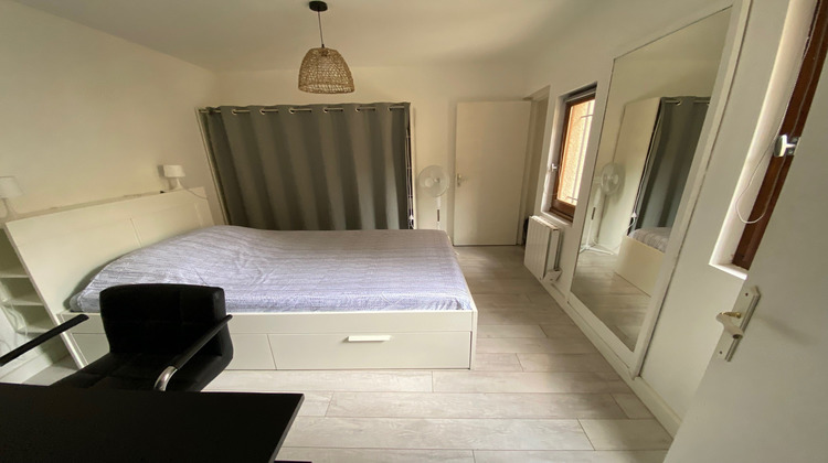 Ma-Cabane - Location Appartement Nîmes, 29 m²