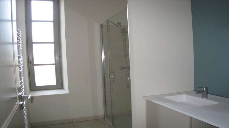 Ma-Cabane - Location Appartement NIMES, 49 m²