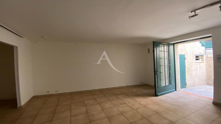 Ma-Cabane - Location Appartement NIMES, 33 m²