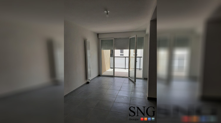 Ma-Cabane - Location Appartement Nîmes, 59 m²