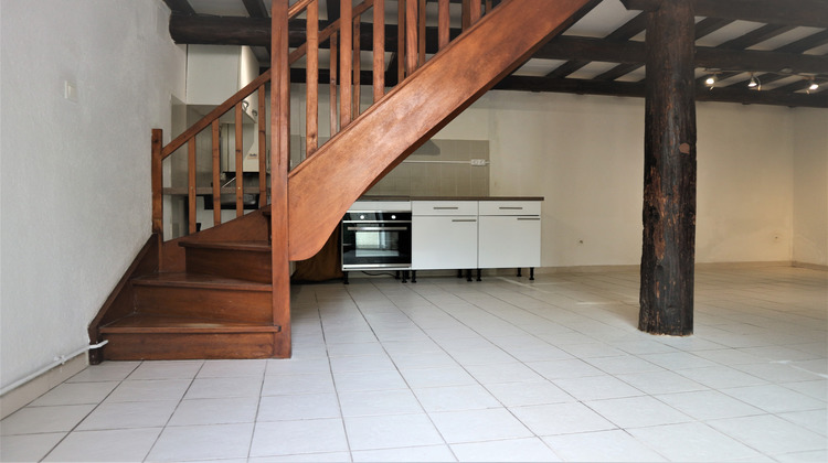 Ma-Cabane - Location Appartement Nîmes, 45 m²