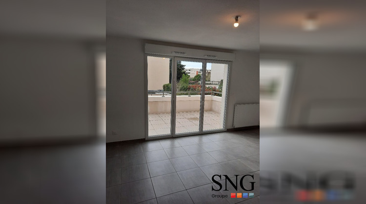 Ma-Cabane - Location Appartement Nîmes, 31 m²