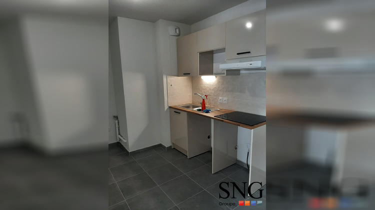 Ma-Cabane - Location Appartement Nîmes, 59 m²