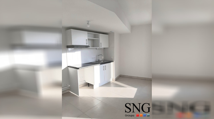 Ma-Cabane - Location Appartement Nîmes, 60 m²