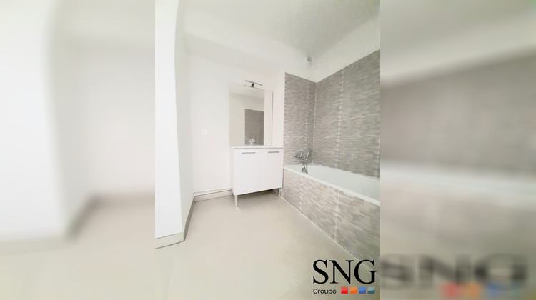 Ma-Cabane - Location Appartement Nîmes, 60 m²