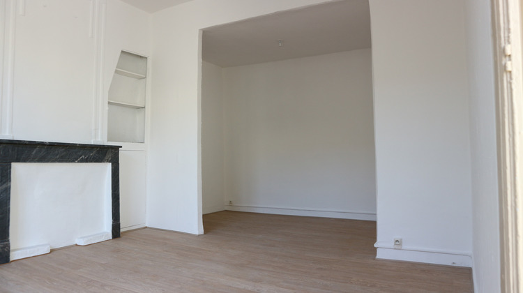 Ma-Cabane - Location Appartement Nîmes, 76 m²