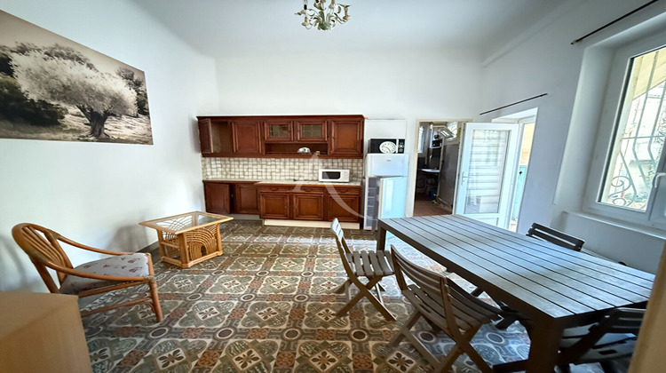 Ma-Cabane - Location Appartement NIMES, 37 m²