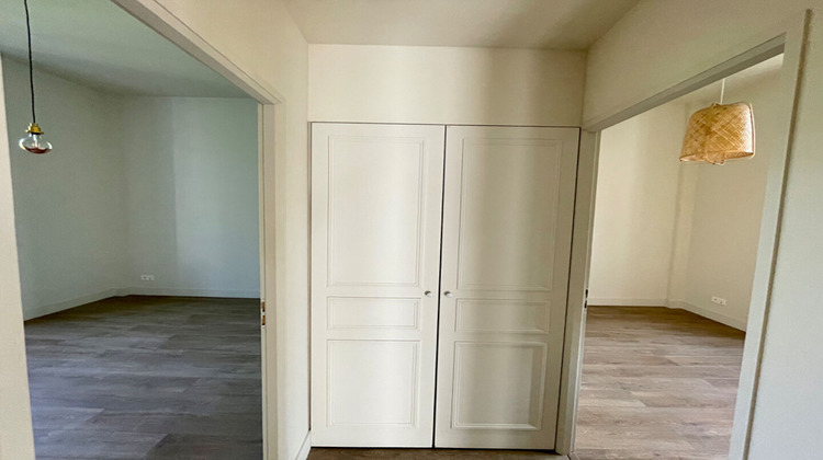 Ma-Cabane - Location Appartement NIMES, 80 m²