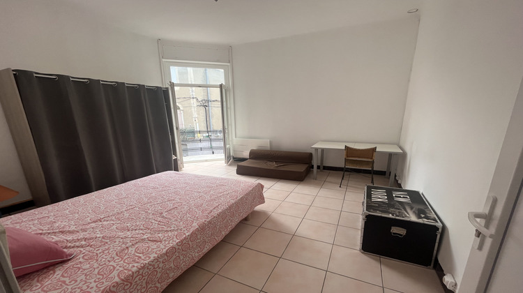 Ma-Cabane - Location Appartement Nîmes, 16 m²