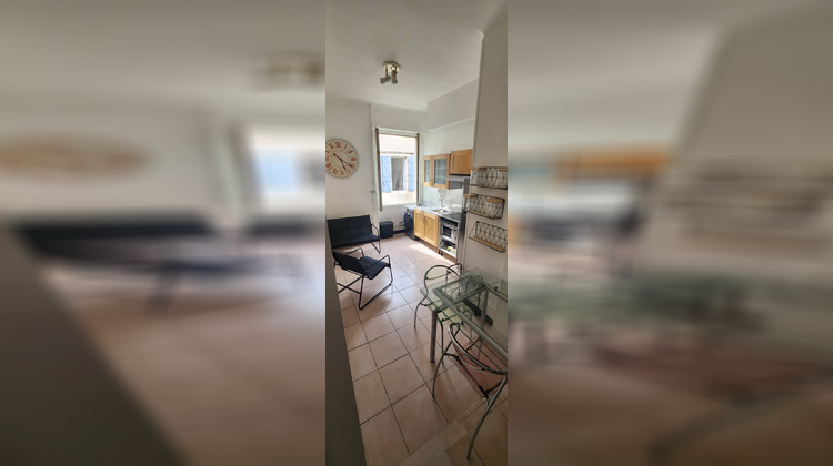 Ma-Cabane - Location Appartement Nîmes, 16 m²