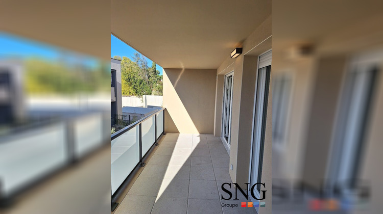 Ma-Cabane - Location Appartement Nîmes, 38 m²