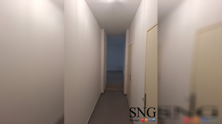 Ma-Cabane - Location Appartement Nîmes, 43 m²