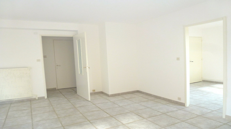 Ma-Cabane - Location Appartement Nîmes, 55 m²