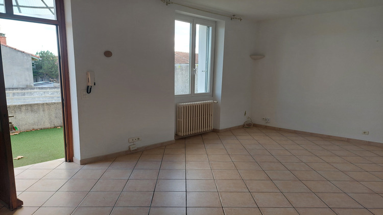 Ma-Cabane - Location Appartement Nîmes, 69 m²