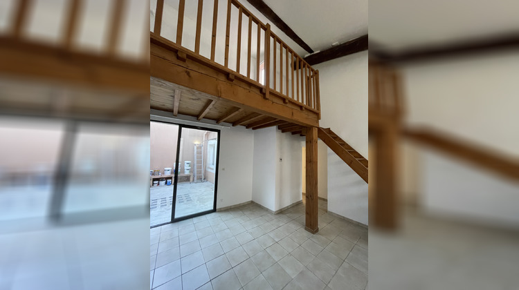 Ma-Cabane - Location Appartement Nîmes, 91 m²