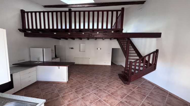 Ma-Cabane - Location Appartement Nîmes, 79 m²