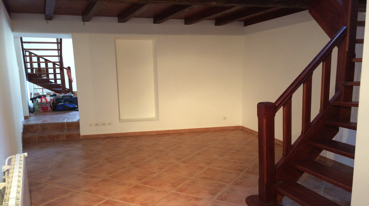 Ma-Cabane - Location Appartement Nîmes, 79 m²