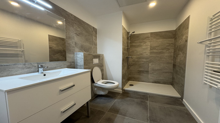 Ma-Cabane - Location Appartement NIMES, 32 m²