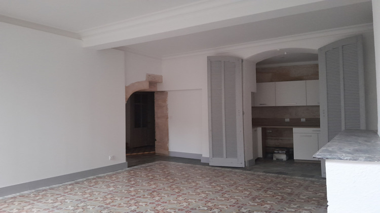 Ma-Cabane - Location Appartement Nîmes, 86 m²