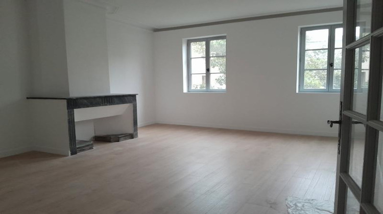 Ma-Cabane - Location Appartement Nîmes, 36 m²