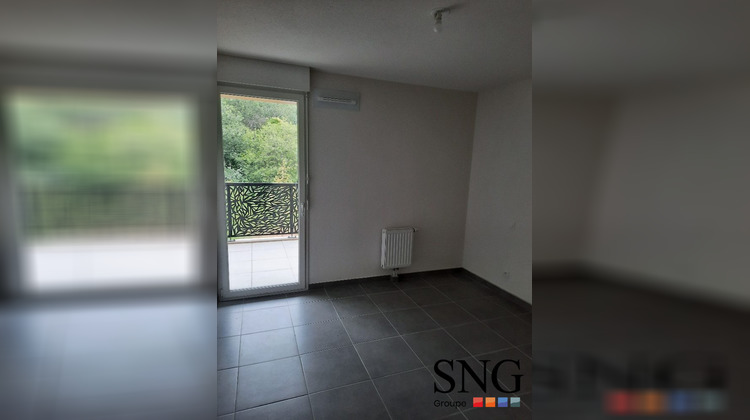 Ma-Cabane - Location Appartement Nîmes, 38 m²
