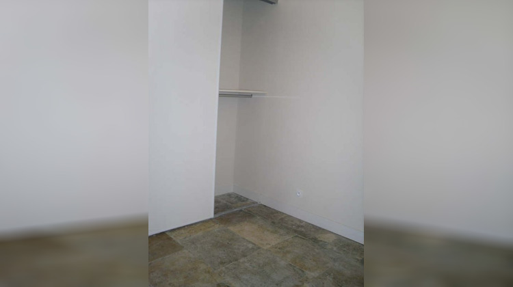 Ma-Cabane - Location Appartement NIMES, 63 m²