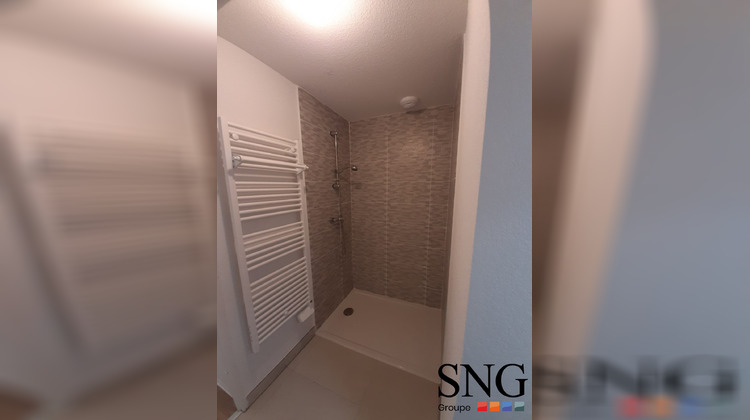 Ma-Cabane - Location Appartement Nîmes, 82 m²