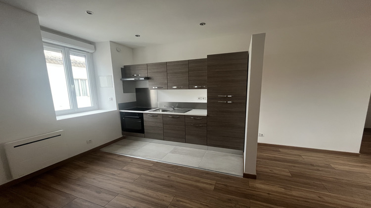 Ma-Cabane - Location Appartement Nîmes, 47 m²