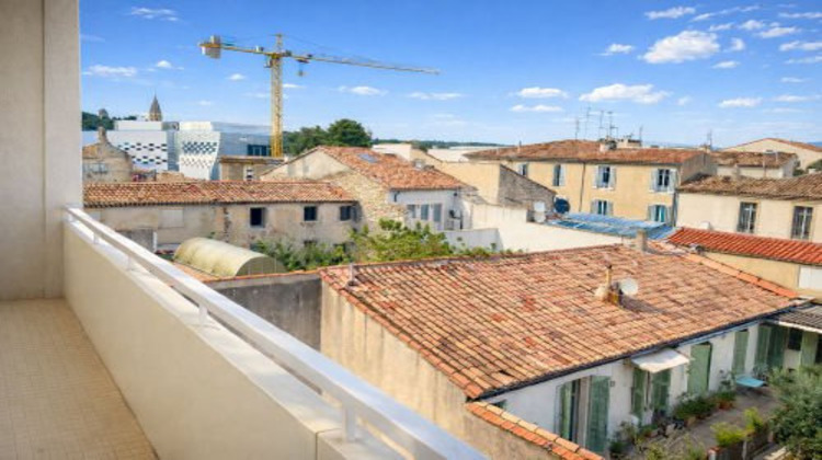 Ma-Cabane - Location Appartement Nîmes, 32 m²