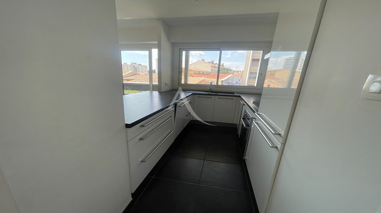 Ma-Cabane - Location Appartement NIMES, 79 m²