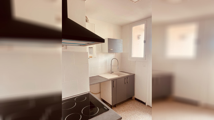 Ma-Cabane - Location Appartement Nimes, 60 m²