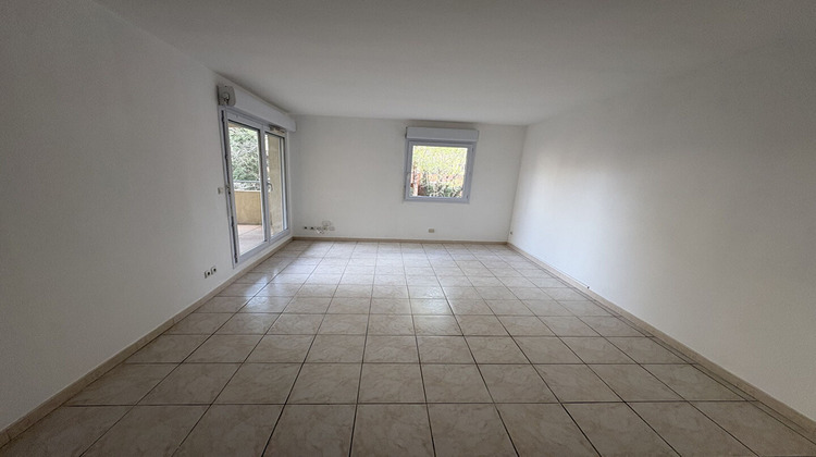 Ma-Cabane - Location Appartement NIMES, 46 m²