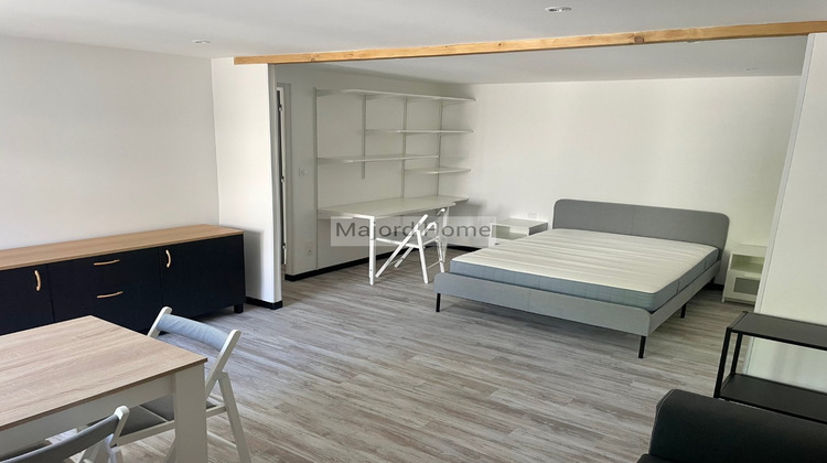 Ma-Cabane - Location Appartement NIMES, 37 m²