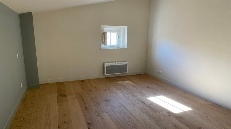 Ma-Cabane - Location Appartement NIMES, 61 m²
