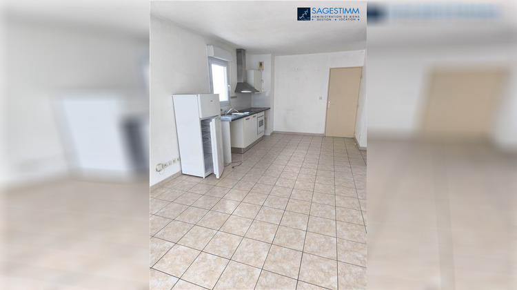 Ma-Cabane - Location Appartement NIMES, 46 m²