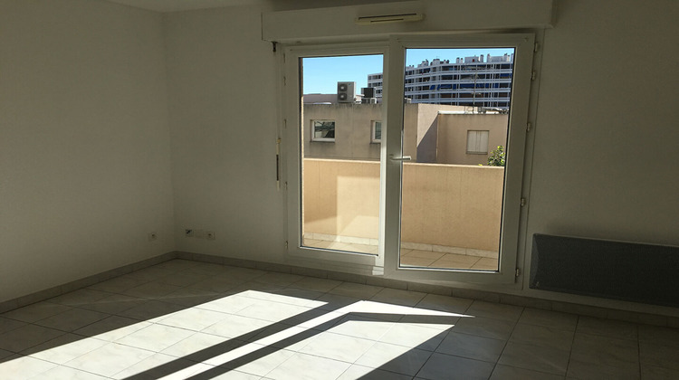 Ma-Cabane - Location Appartement NIMES, 32 m²