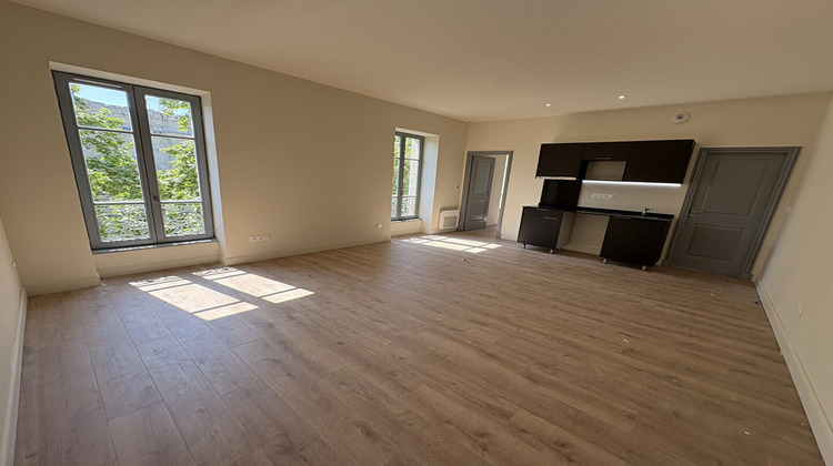 Ma-Cabane - Location Appartement NIMES, 56 m²