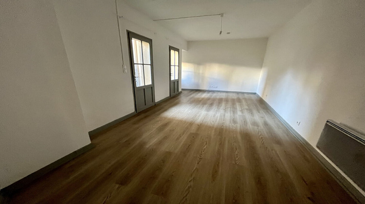 Ma-Cabane - Location Appartement NIMES, 46 m²