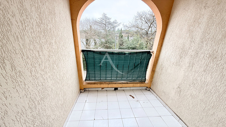 Ma-Cabane - Location Appartement NIMES, 22 m²