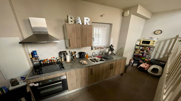 Ma-Cabane - Location Appartement NIMES, 31 m²